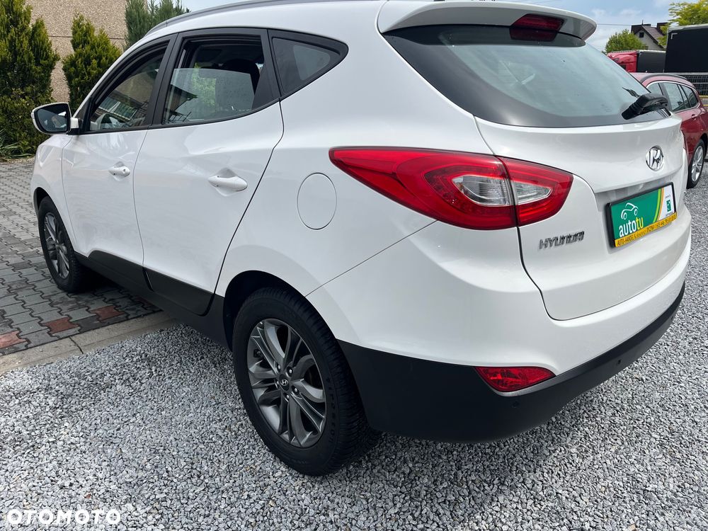Hyundai ix35 1.6 2WD Fifa World Cup Edition - 3