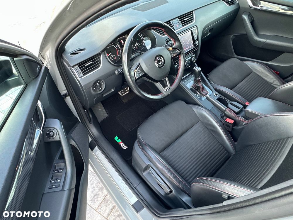 Skoda Octavia 2.0 TSI (Green tec) DSG RS - 9