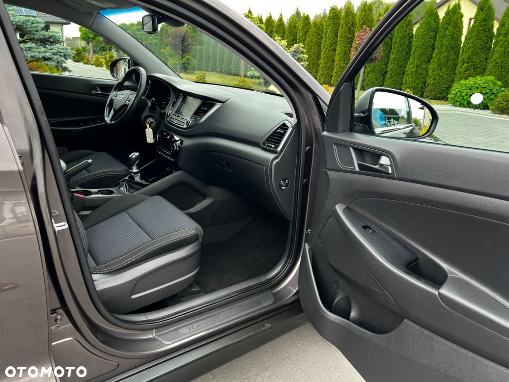Hyundai Tucson blue 1.6 GDi 2WD Navi - 29