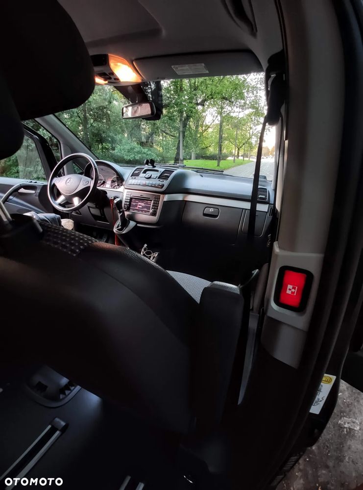 Mercedes-Benz Viano - 27