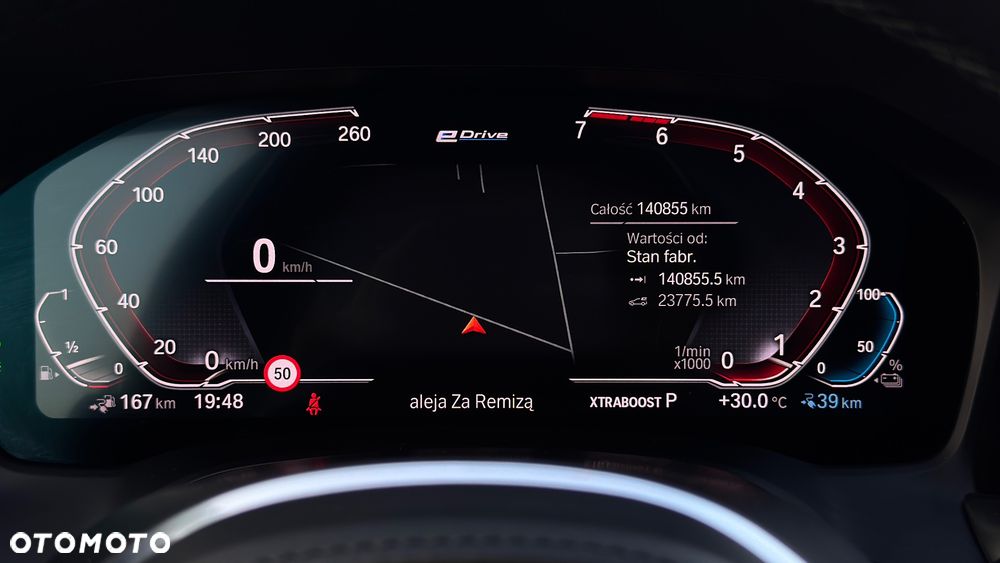 BMW Seria 3 330e M Sport - 31