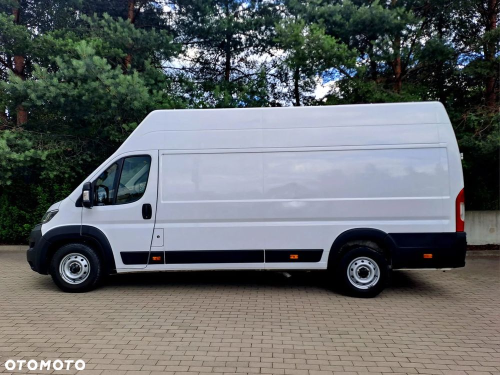 Fiat Ducato | 180KM | L4H3  MAXI | Wzmocniony | Długi Wysoki | Kamera | Niski przebieg - 4