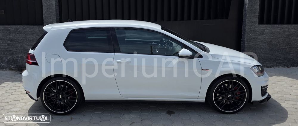 VW Golf GTI Performance BlueMotion DSG - 3