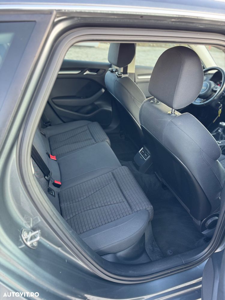 Audi A3 2.0 TDI (clean diesel) S line Sportpaket - 11