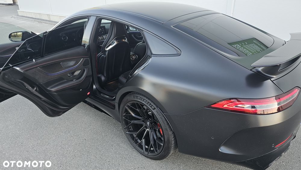 Mercedes-Benz AMG GT - 5