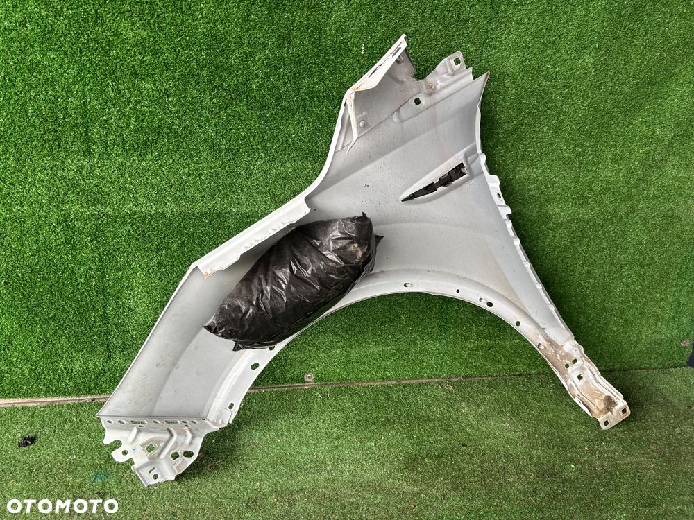 Ford Kuga MK2 lift  16-19 Błotnik prawy - 2