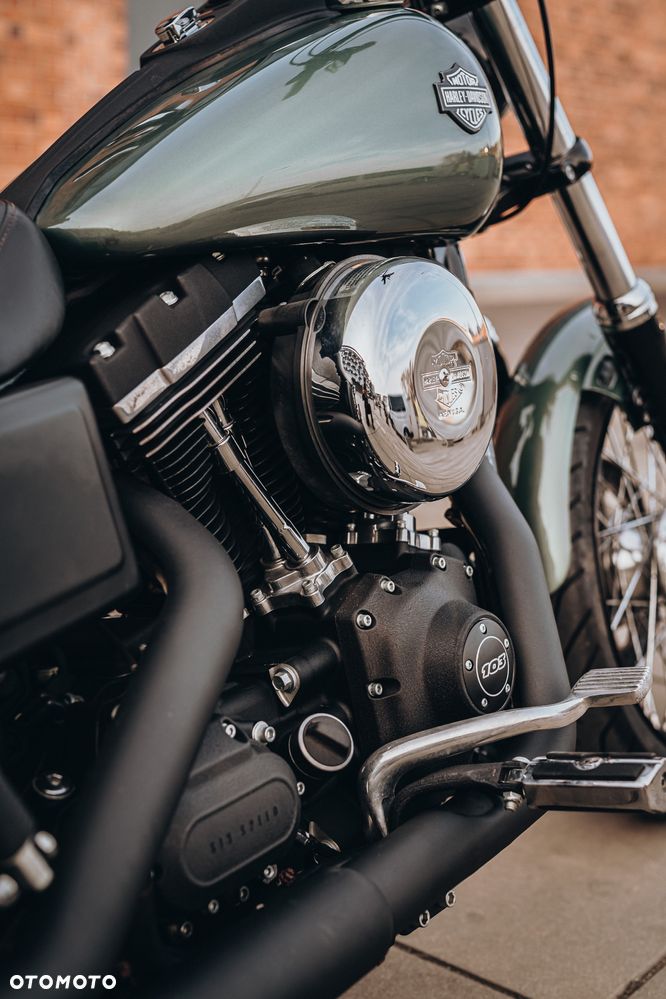 Harley-Davidson Dyna Street Bob - 3