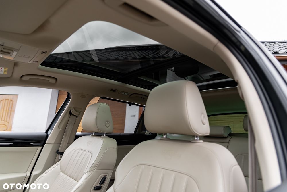 Skoda Superb 2.0 TSI 4x4 DSG L&K - 26