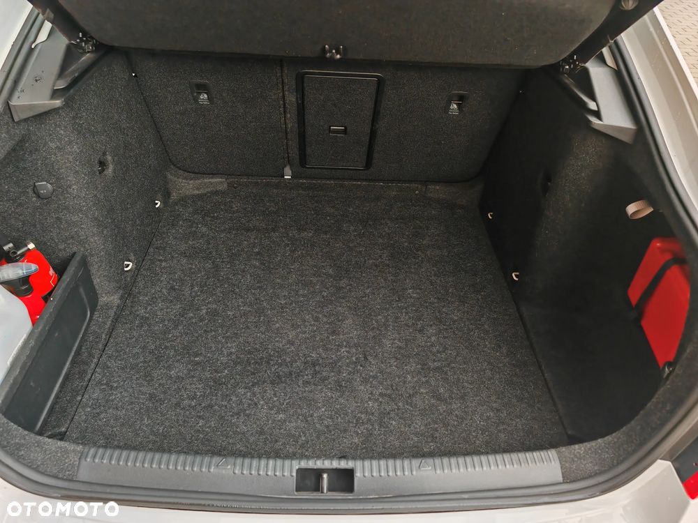 Skoda Octavia 1.6 TDI Business - 10