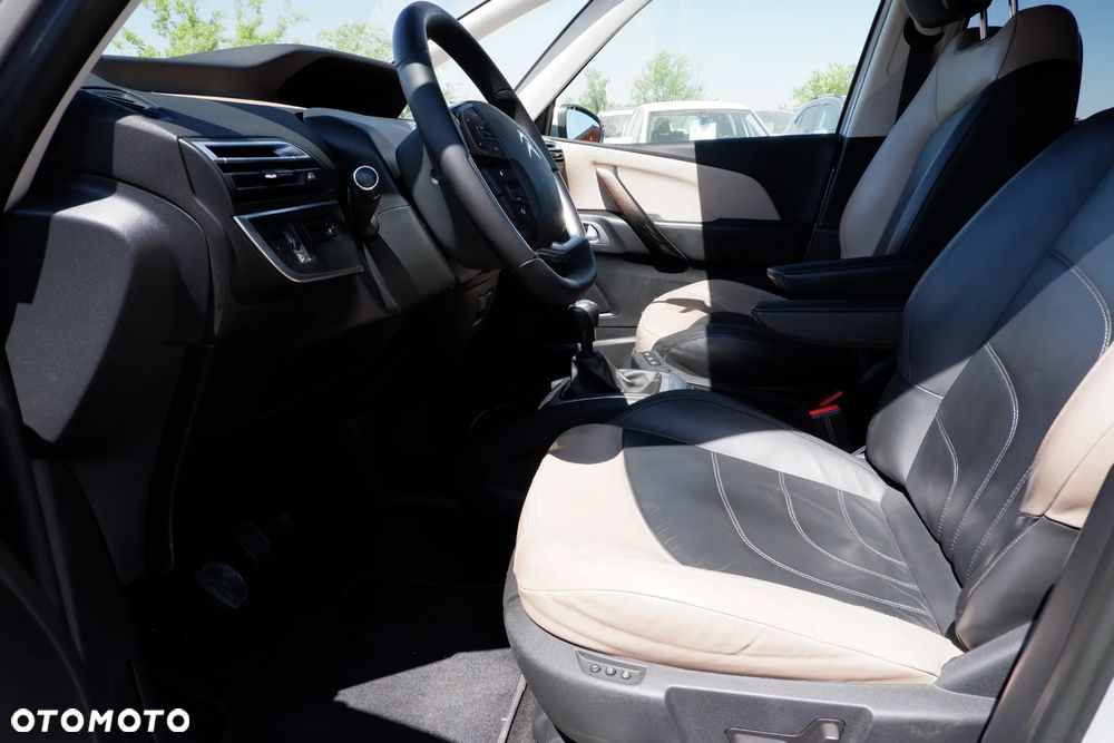 Citroën C4 Picasso - 26
