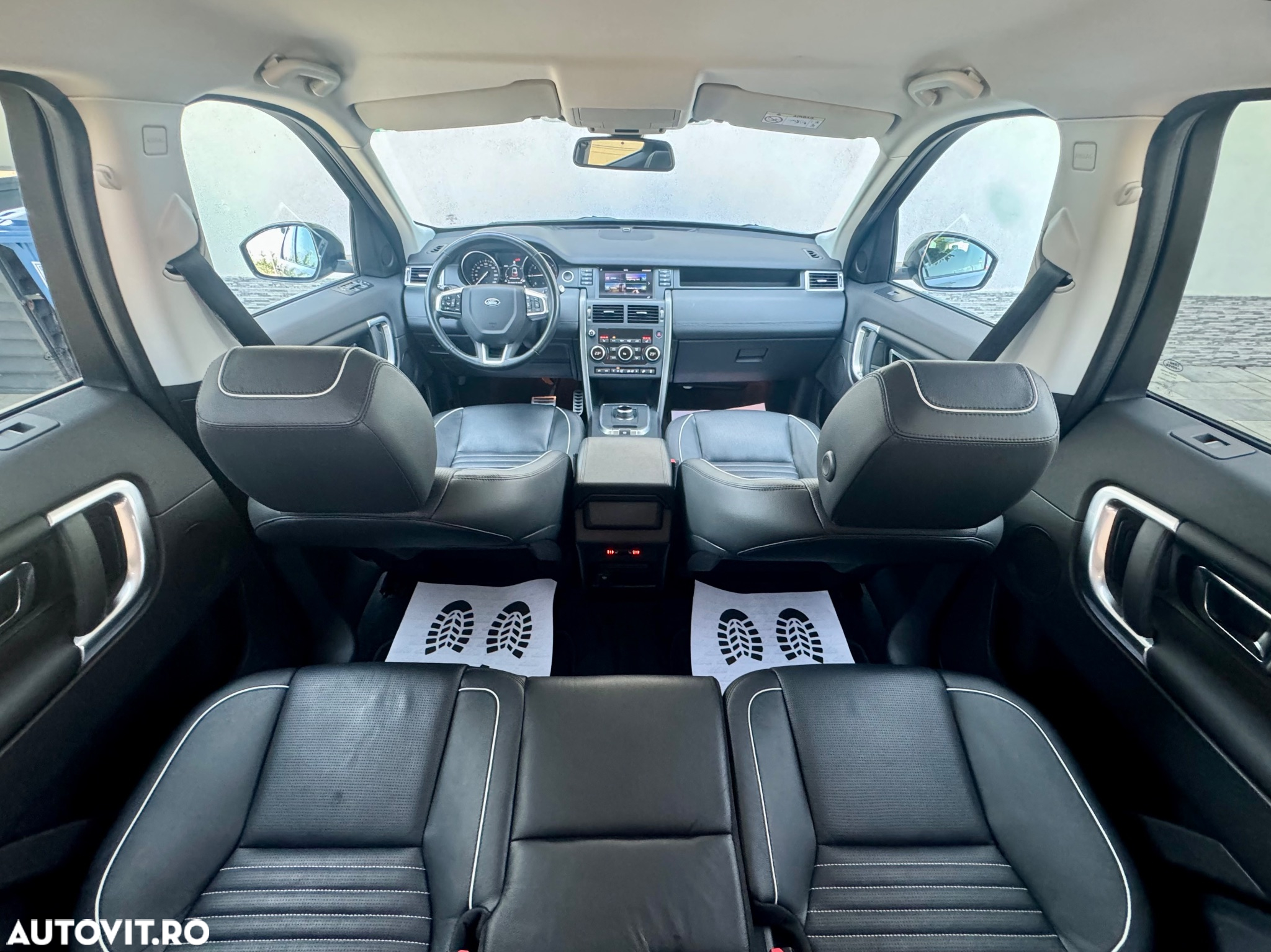 Land Rover Discovery Sport 2.0 D180 R-Dynamic MHEV - 21