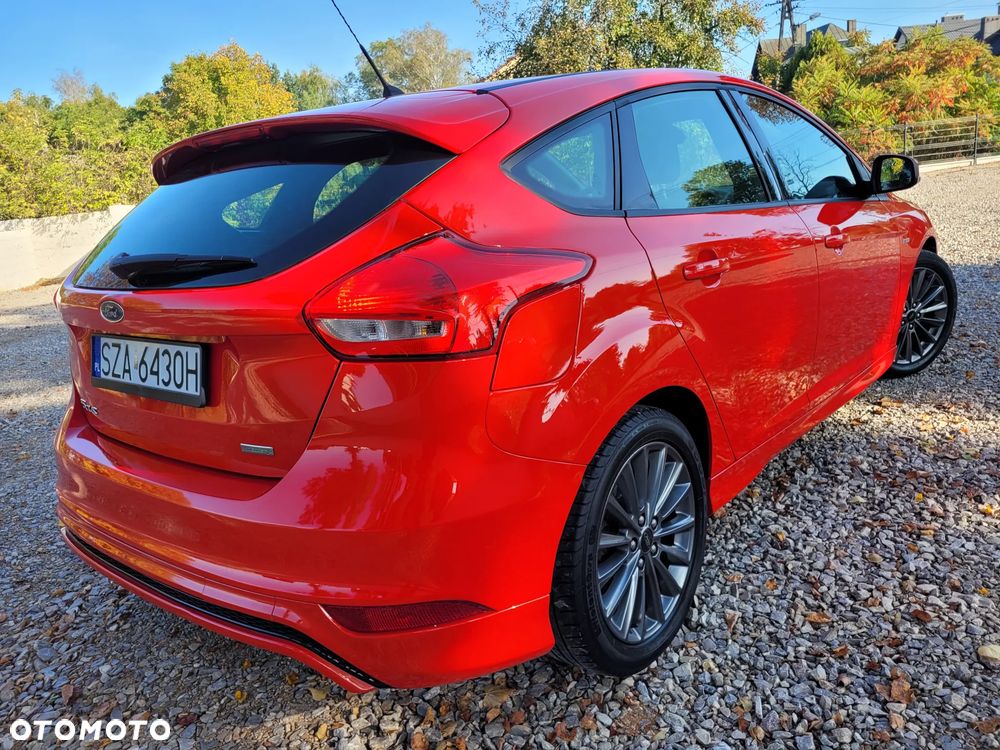 Ford Focus - 31