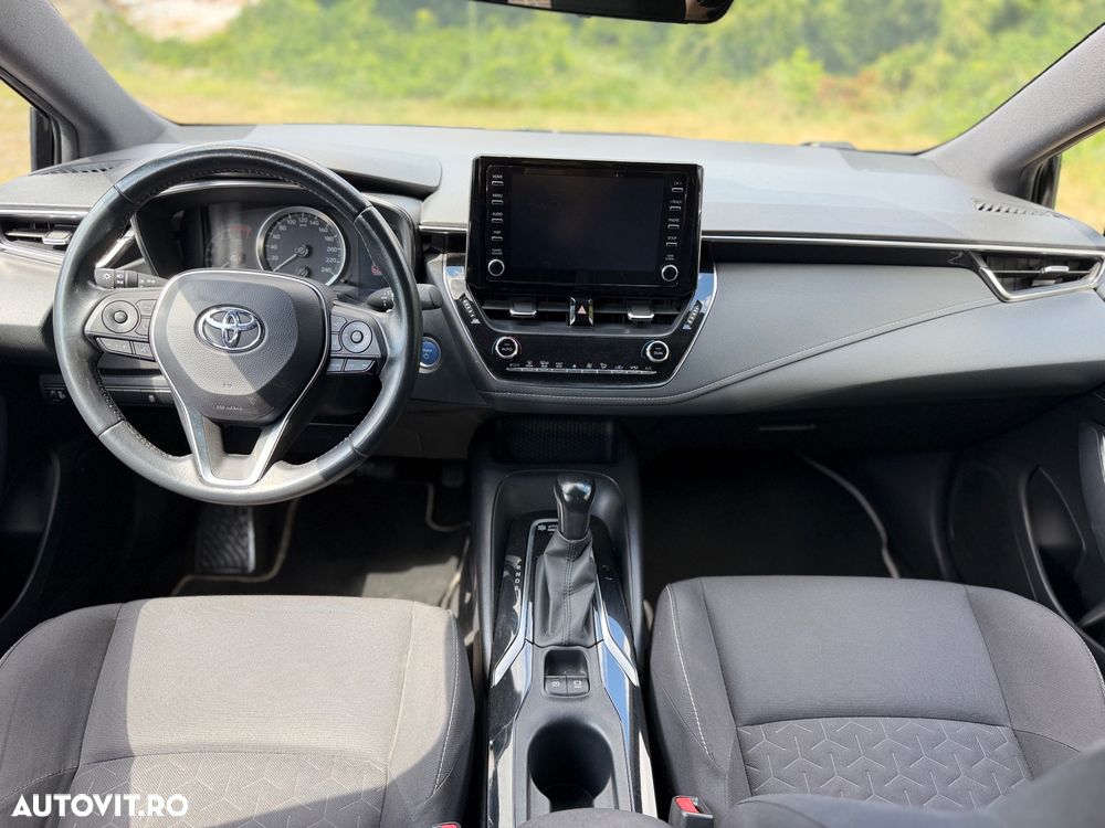 Toyota Corolla 1.8 HSD Business - 9