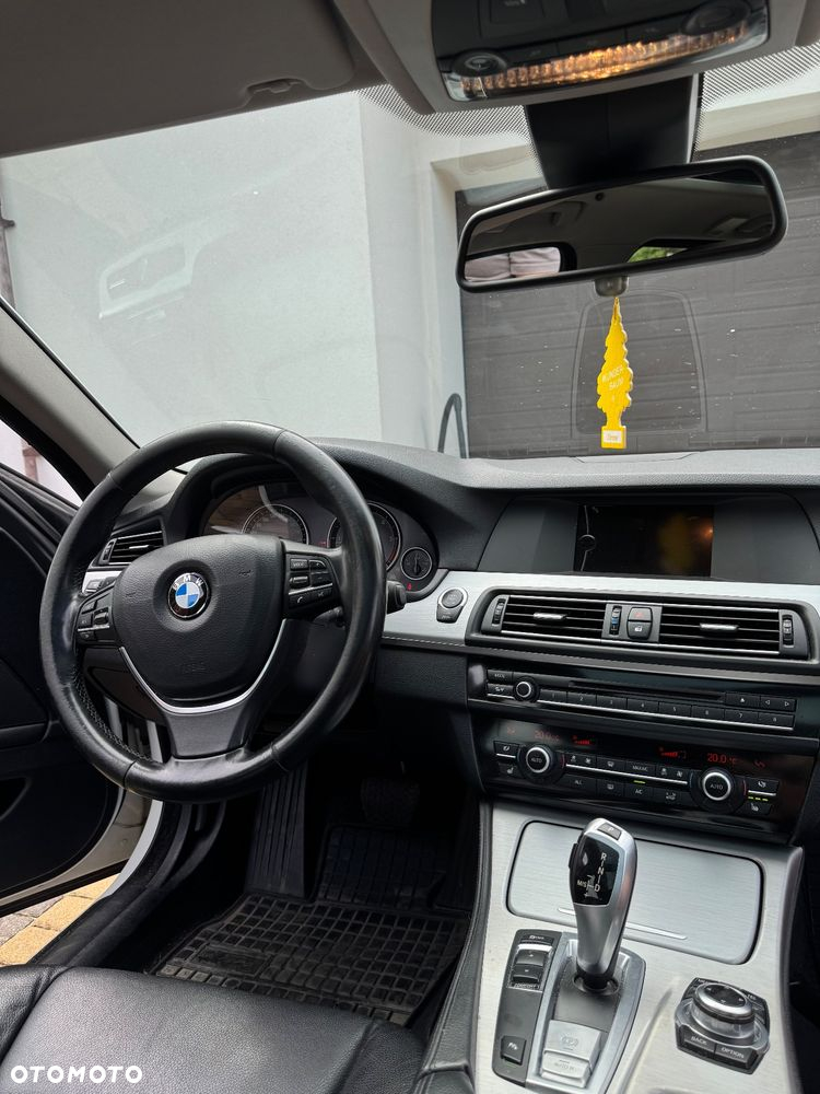 BMW Seria 5 - 8
