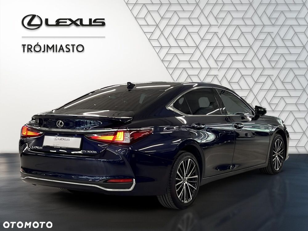 Lexus ES 300h Business Edition - 6