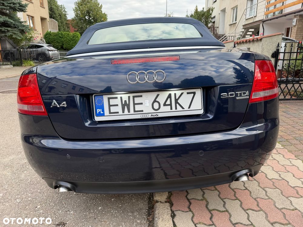 Audi A4 Cabrio 3.0 TDI DPF Quattro - 28