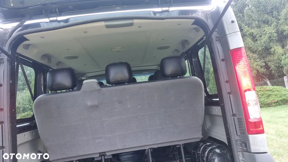 Renault Trafic L1H1 Passenger Lux - 4