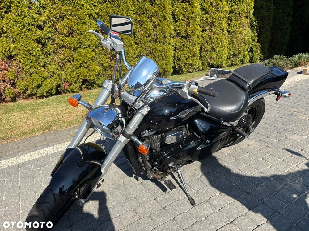 Suzuki Intruder - 4