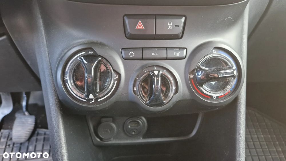 Peugeot 208 1.2 PureTech Allure - 7