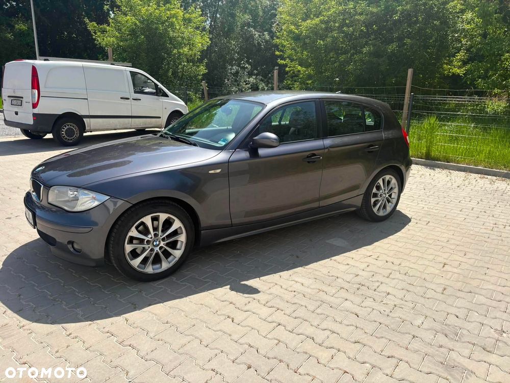 BMW Seria 1 116i - 1