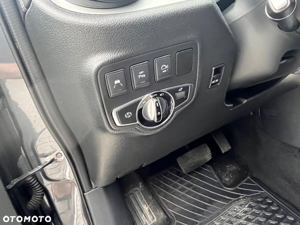 Mercedes-Benz Klasa X 350 d 4-Matic Power - 24
