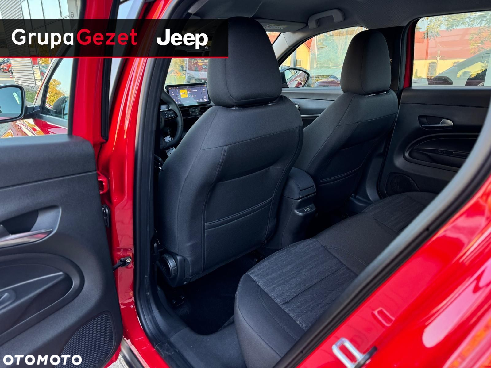 Jeep Avenger - 12