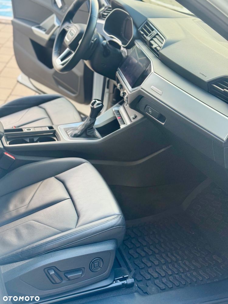 Audi Q3 45 TFSI Quattro S Line S tronic - 16