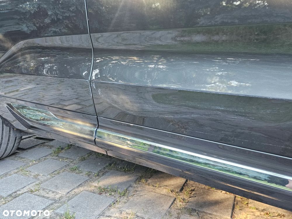 Volvo XC 60 B4 D AWD Essential - 32