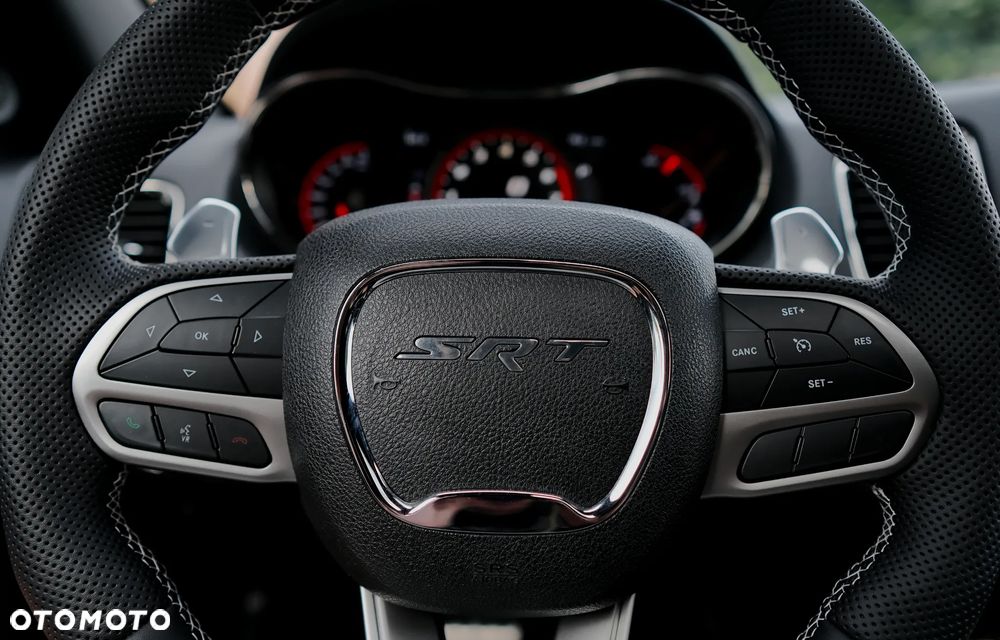 Dodge Durango 6.4 SRT - 20