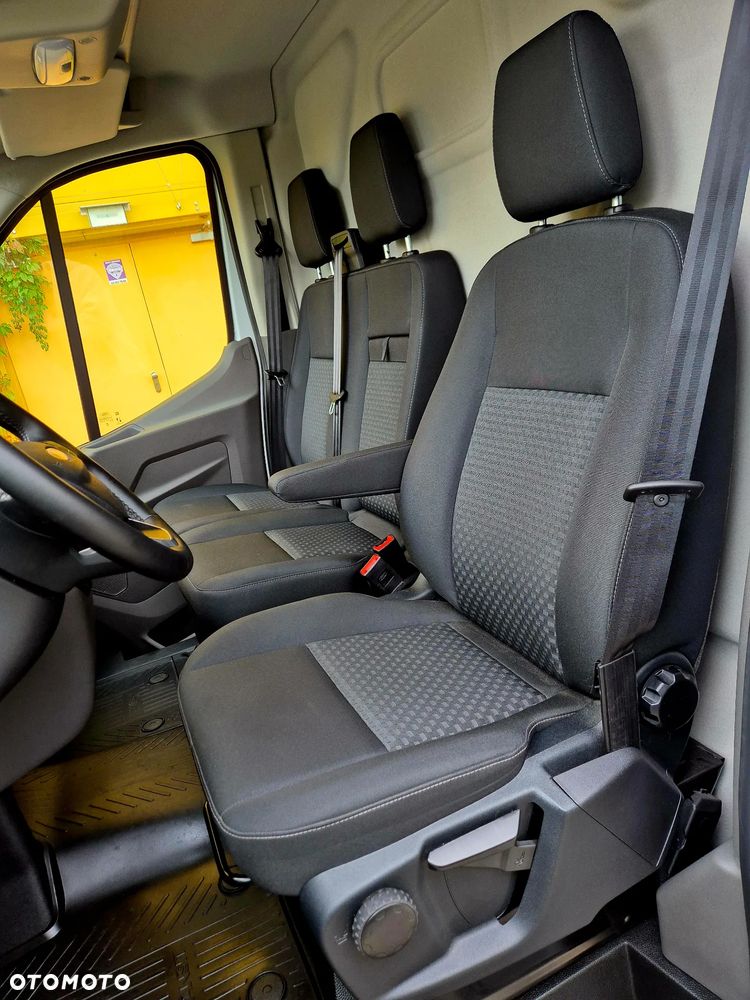 Ford Transit - 16