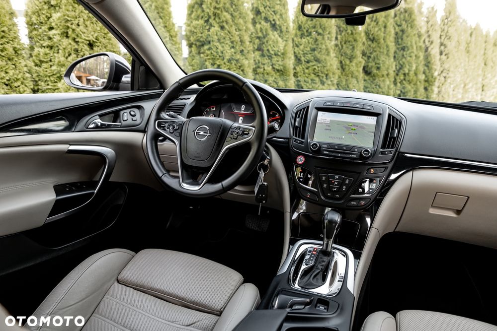 Opel Insignia 2.0 Turbo 4x4 Sport - 28