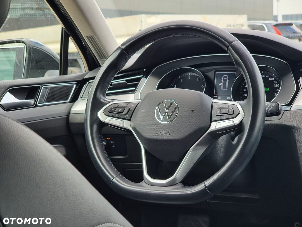 Volkswagen Passat 2.0 TSI Business DSG - 13