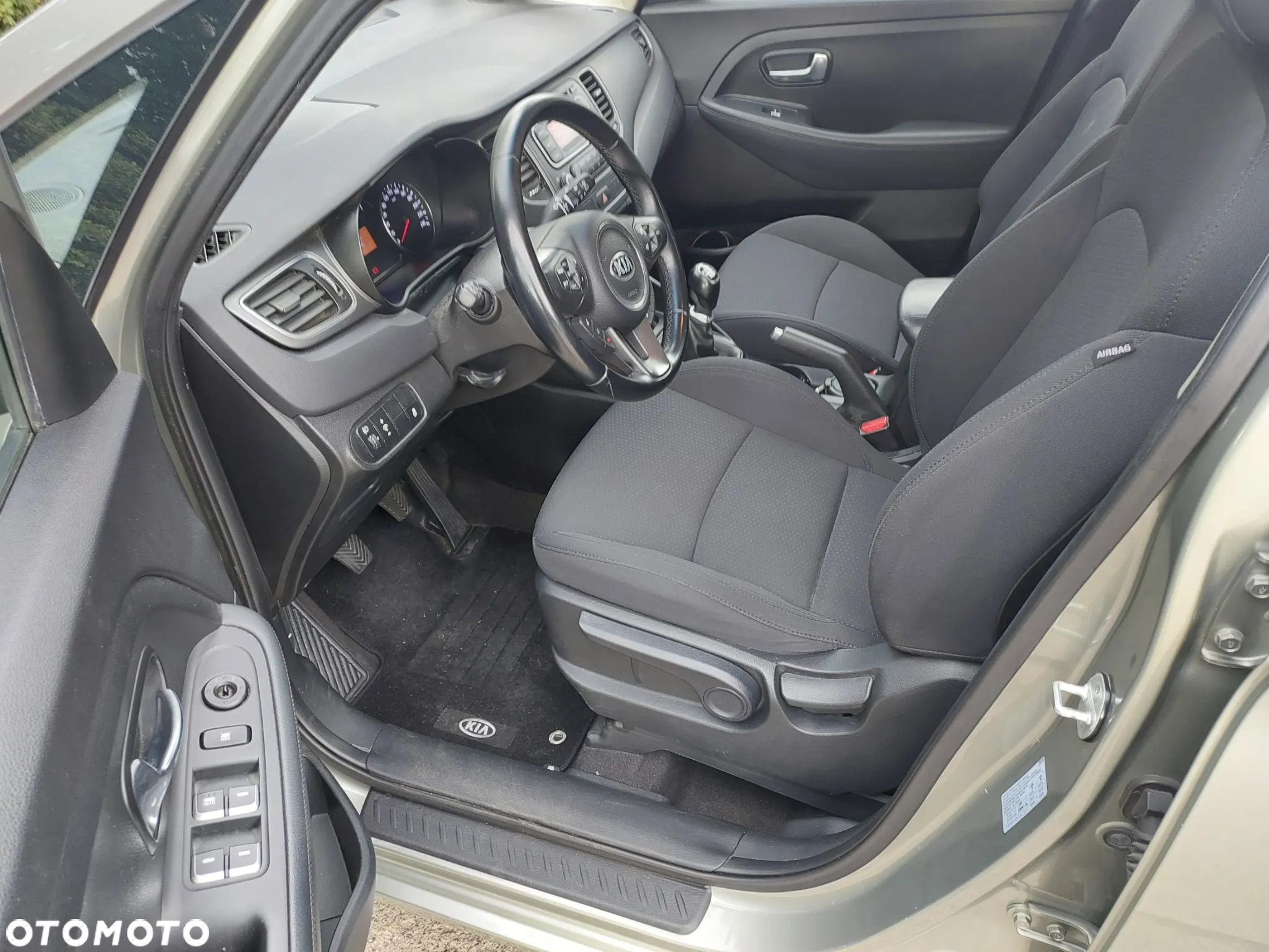 Kia Carens 1.6 GDI Business Line EU6 - 8