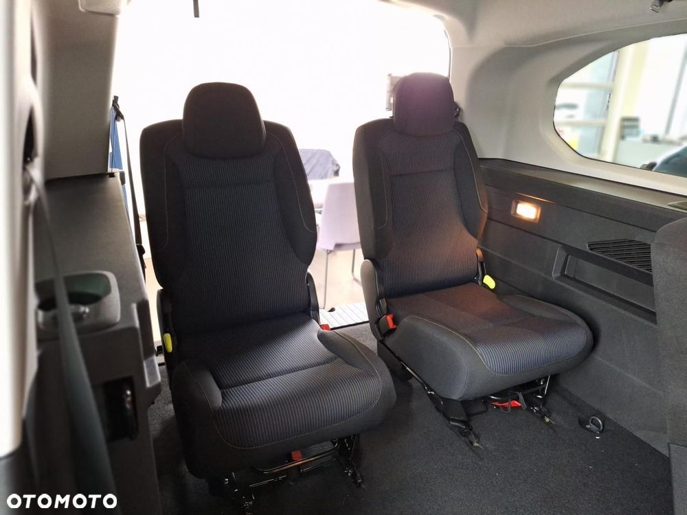 Fiat Qubo - 12