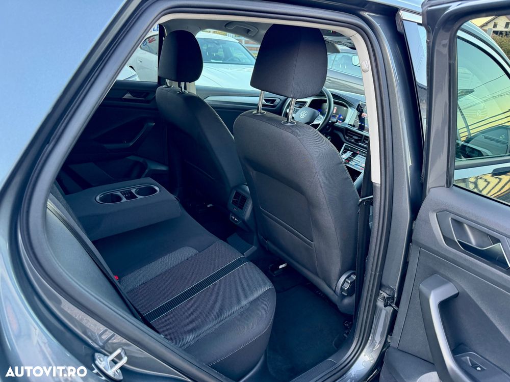 Volkswagen T-Roc 2.0 TDI SCR IQ.DRIVE - 17