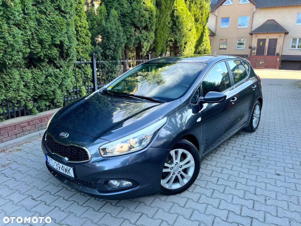 Kia Ceed 1.4 L - 4