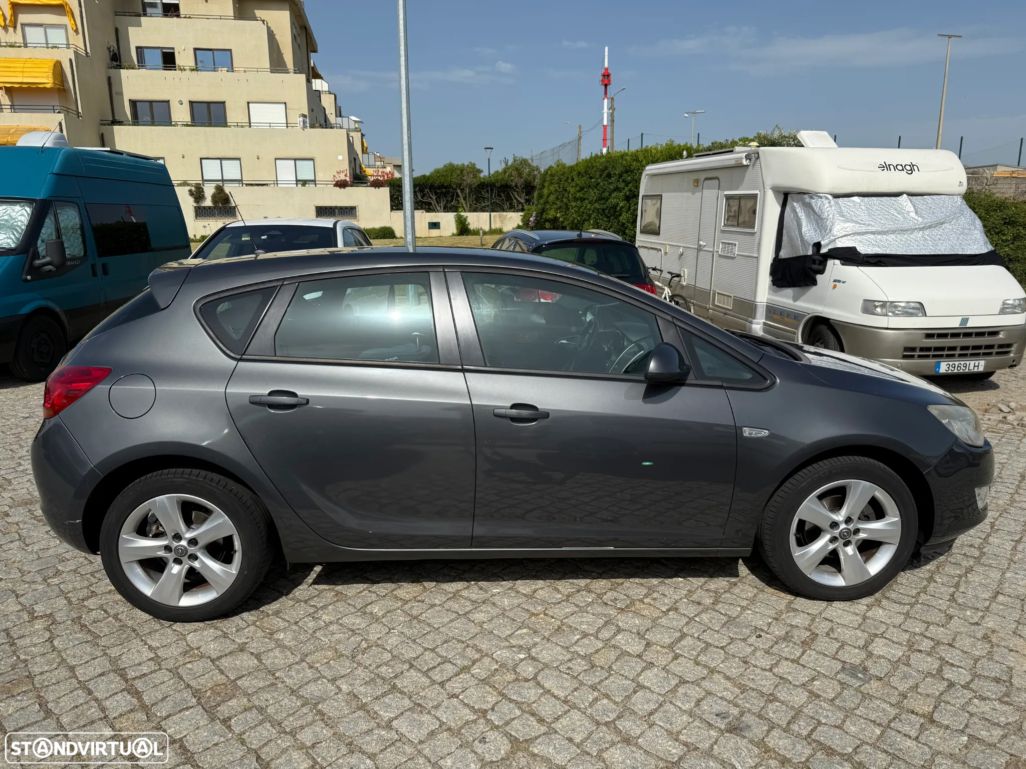 Opel Astra 1.4 Enjoy - 10