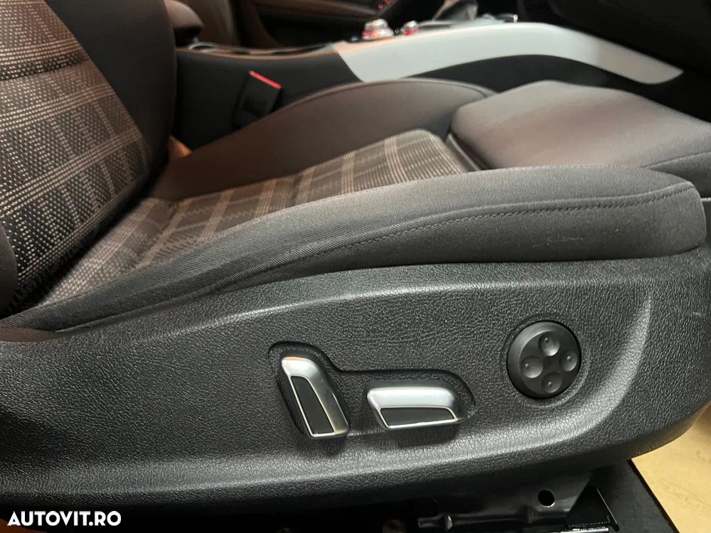 Audi A5 Sportback 2.0 TDI - 17