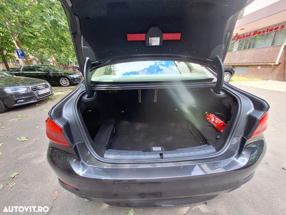 BMW Seria 5 530e AT PHEV - 7