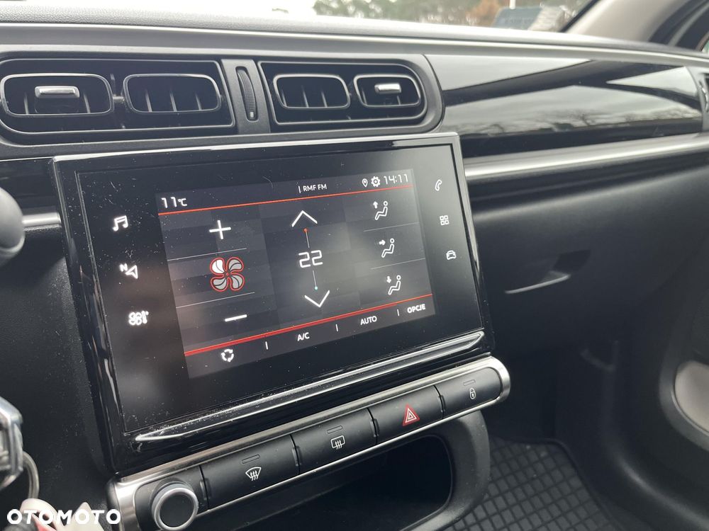 Citroën C3 1.2 PureTech Shine - 26