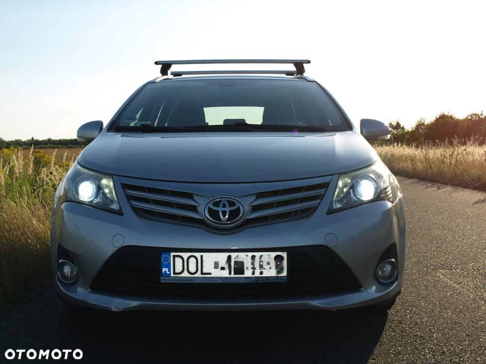 Toyota Avensis - 9