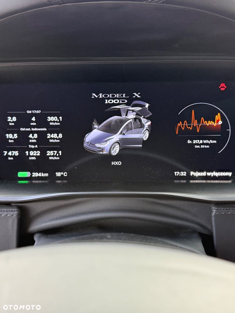Tesla Model X Long Range Plus - 33