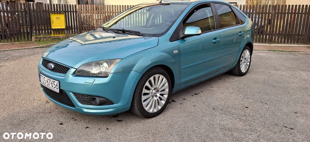 Ford Focus 2.0 16V Titanium - 5