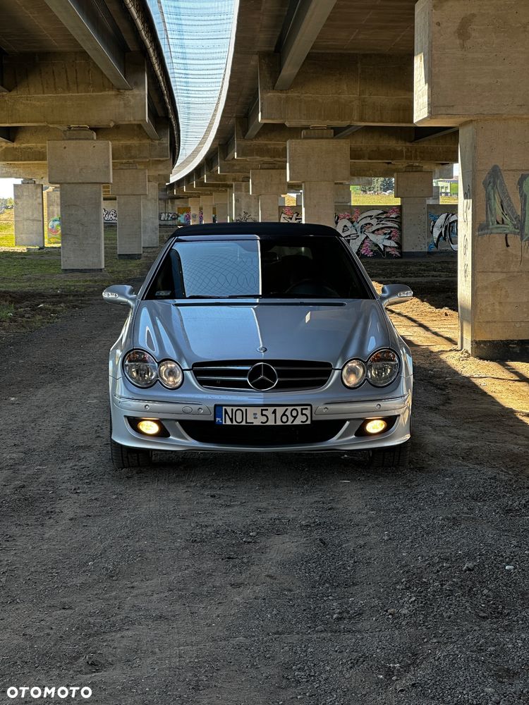 Mercedes-Benz CLK - 10