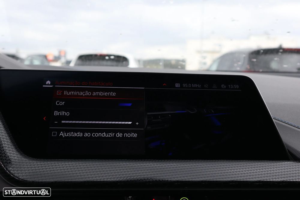 BMW 218 Gran Coupé d Pack Desportivo M - 21