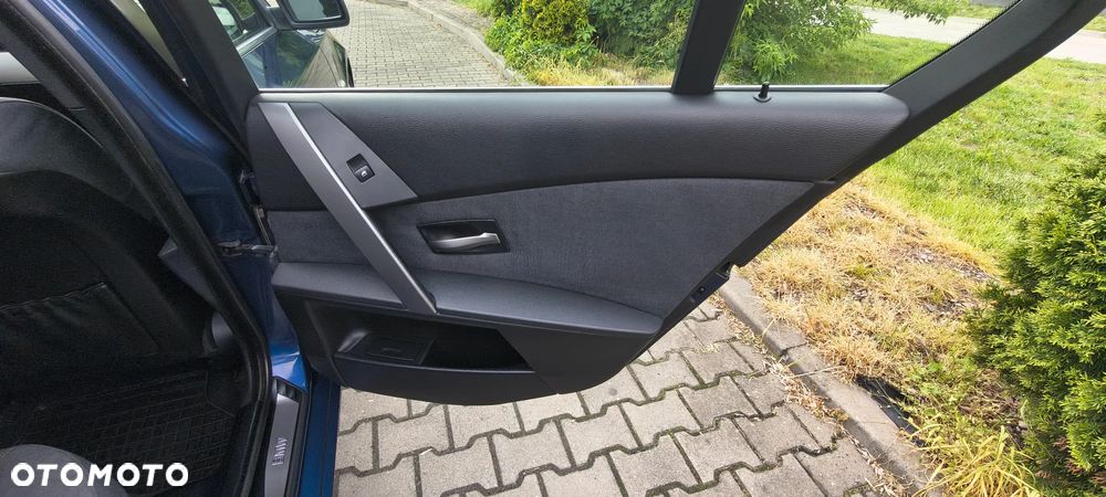 BMW Seria 5 - 13