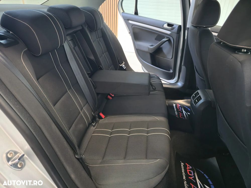 Volkswagen Jetta 1.4 TSI Freestyle - 12