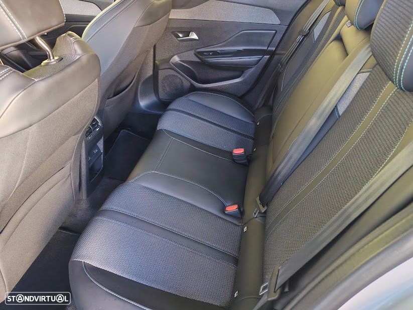 Peugeot 308 1.2 PureTech Allure - 8