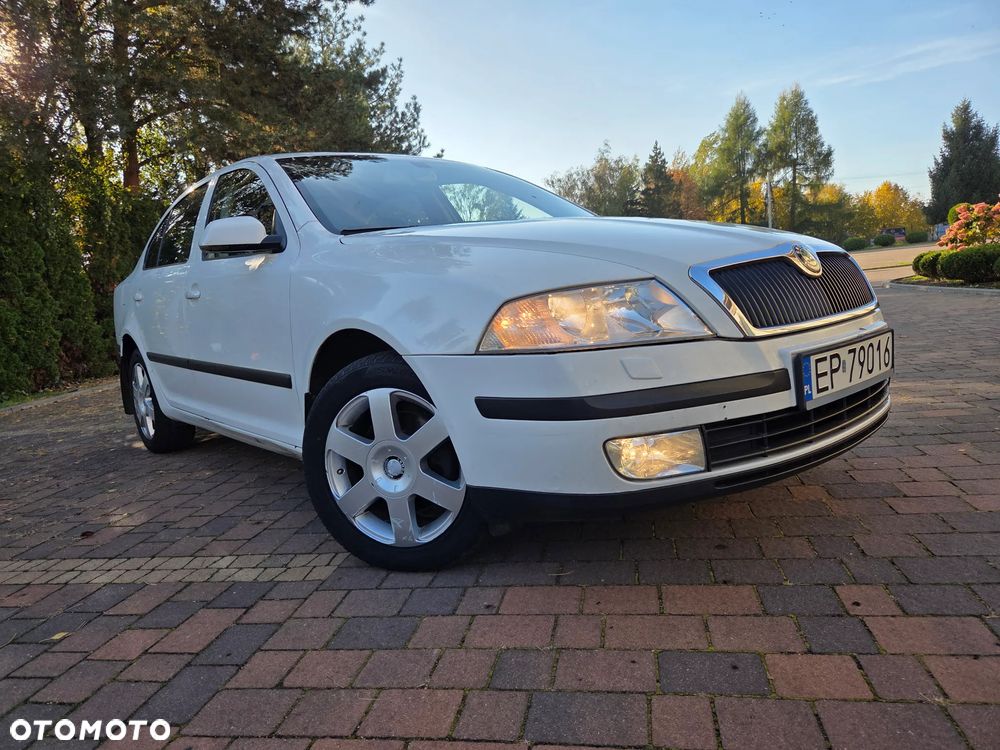 Skoda Octavia 1.9 TDI Ambiente DSG - 2