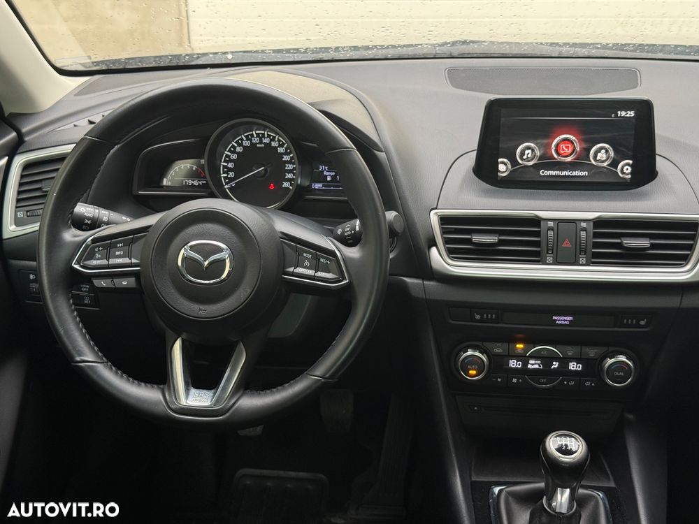Mazda 3 - 27